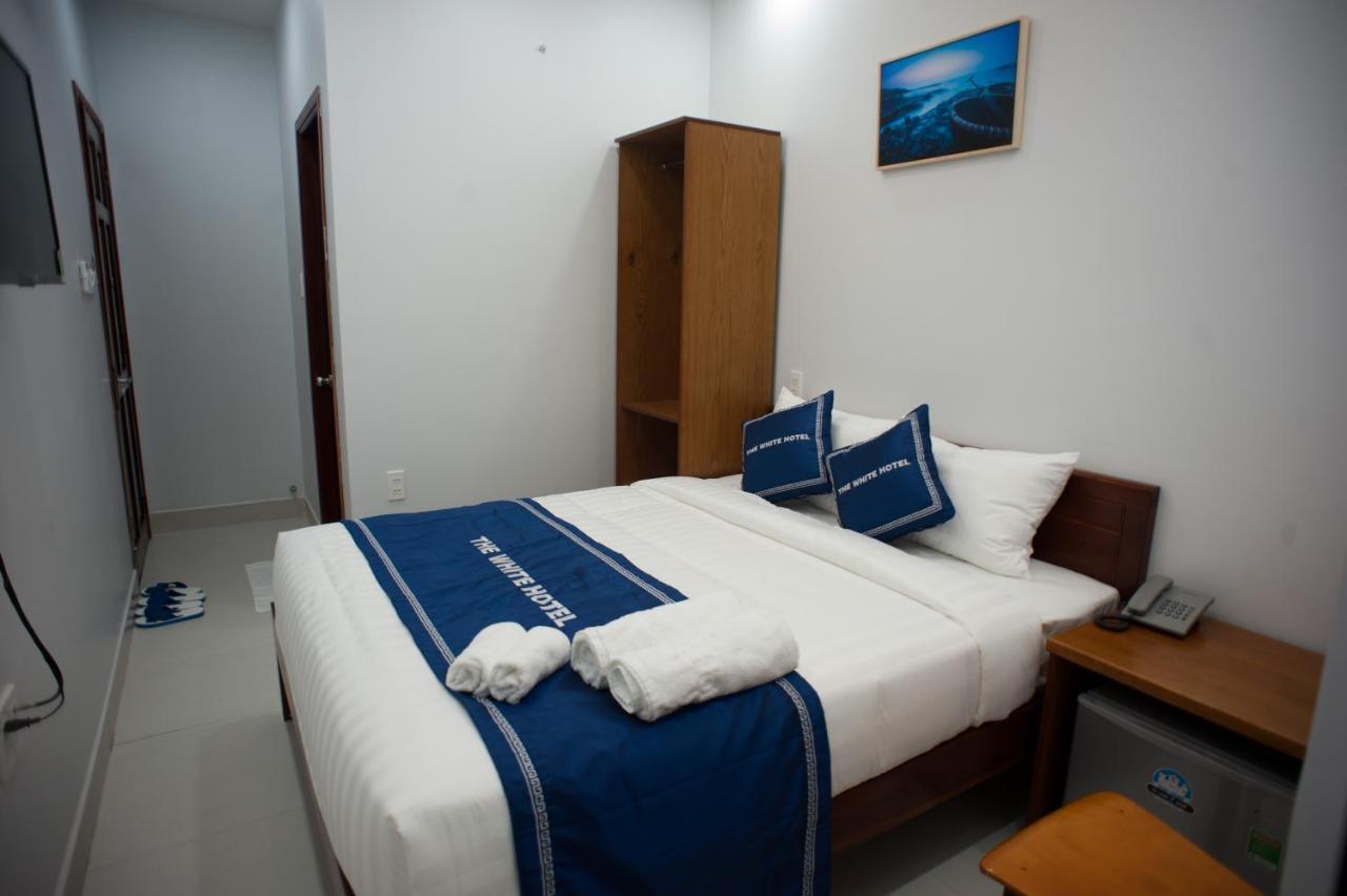 The White House 3* TP. Hồ Chí Minh